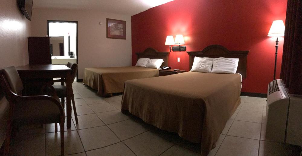 Relax Inn McRae